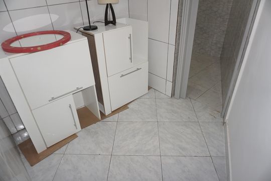 Despensa de casa para alugar com 2 quartos, 50m² em Jardim Colegio, Embu das Artes
