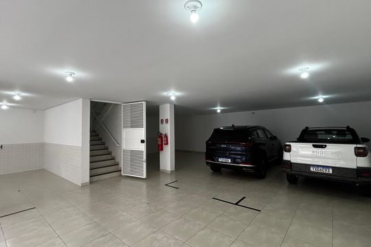 Garagem de apartamento para alugar com 2 quartos, 85m² em Vila Alice, Santo André