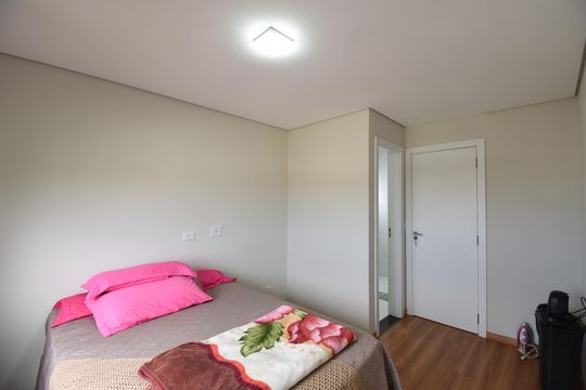 Suíte de casa à venda com 3 quartos, 100m² em Bairro Alto, Curitiba