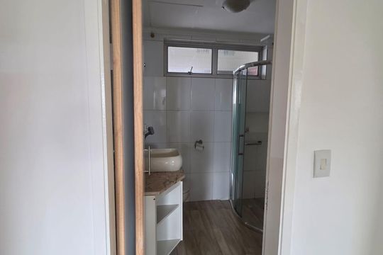 Banheiro de apartamento para alugar com 3 quartos, 105m² em Oswaldo Cruz, São Caetano do Sul