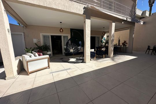 Varanda da Sala de casa de condomínio à venda com 3 quartos, 320m² em Parque Nova Jandira, Barueri