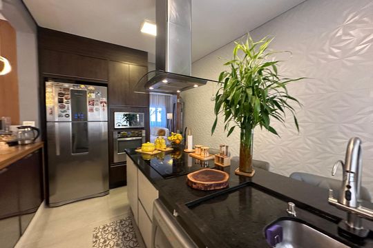 Cozinha de casa de condomínio à venda com 3 quartos, 320m² em Parque Nova Jandira, Barueri