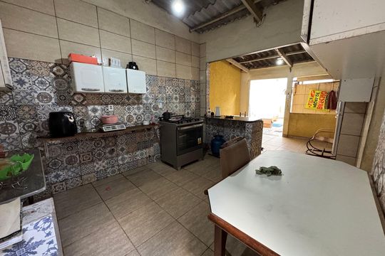 Casa à venda com 4 quartos, 340m² em Qnd 35, Brasília