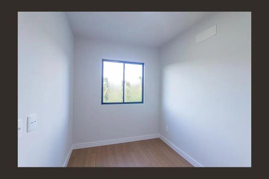Apartamento à venda com 2 quartos, 56m² em Campo Comprido, Curitiba
