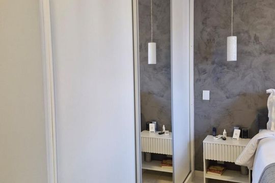 Quarto de apartamento à venda com 3 quartos, 84m² em Vila Olivo, Valinhos