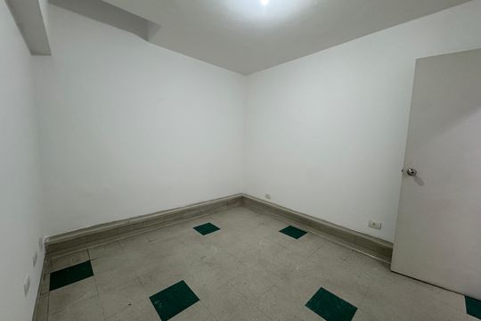 Quarto 1 de casa para alugar com 2 quartos, 140m² em Bussocaba, Osasco