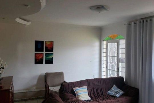 Sala de casa para alugar com 3 quartos, 320m² em Renascença, Belo Horizonte