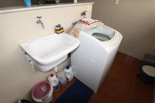 Área de Serviço de apartamento para alugar com 2 quartos, 80m² em Jardim das Industrias, São José dos Campos