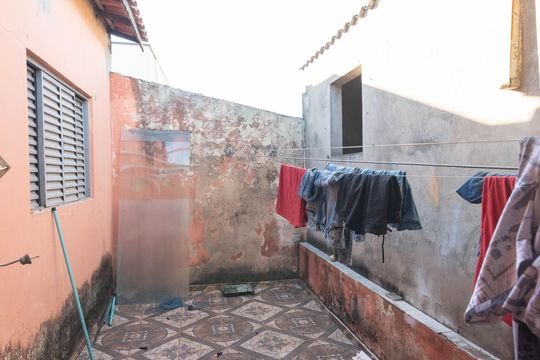 Quintal de casa à venda com 2 quartos, 250m² em Parque Fazendinha, Campinas