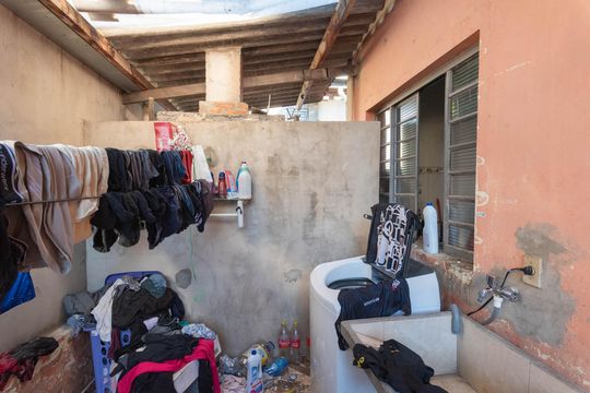 Quintal de casa à venda com 2 quartos, 250m² em Parque Fazendinha, Campinas