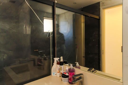 Banheiro de apartamento para alugar com 2 quartos, 63m² em Jardim Analia Franco, São Paulo