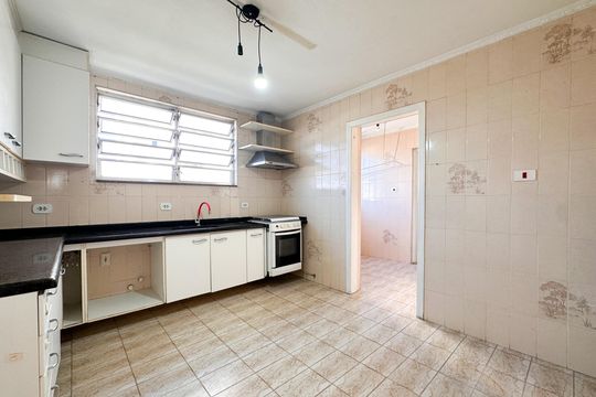 Cozinha de apartamento à venda com 2 quartos, 83m² em Jardim das Acacias, São Bernardo do Campo