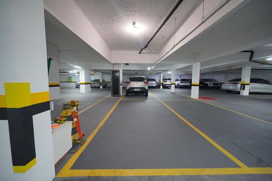 Garagem de apartamento para alugar com 3 quartos, 82m² em Centro, Florianópolis