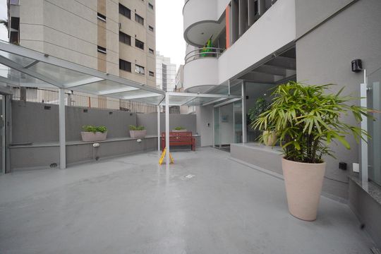 Área externa de apartamento para alugar com 3 quartos, 82m² em Centro, Florianópolis