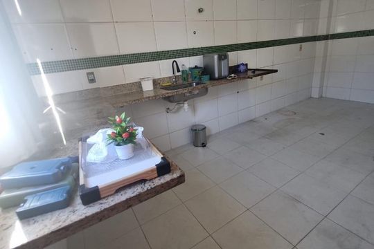 Cozinha de casa à venda com 3 quartos, 143m² em Itaipu, Niterói