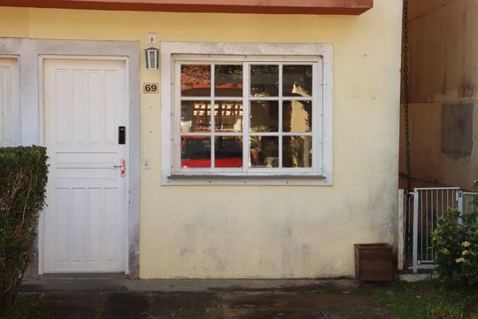 Casa de Condomínio para alugar com 2 quartos, 89m² em Jardim Barbacena, Cotia