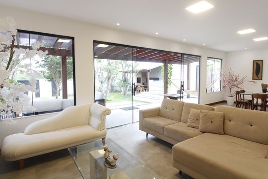 Casa de Condomínio para alugar com 4 quartos, 200m² em Bosque do Peró, Cabo Frio