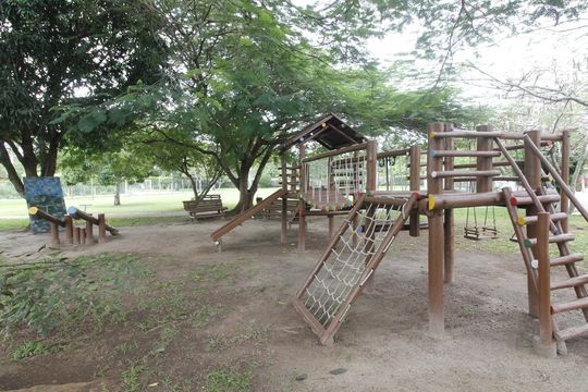 Área comum - Playground de casa de condomínio para alugar com 4 quartos, 200m² em Bosque do Peró, Cabo Frio