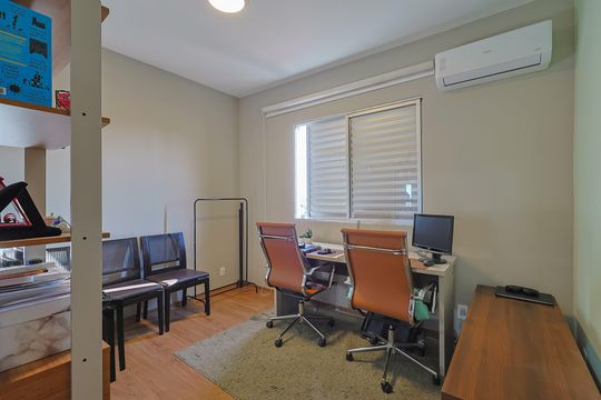 Apartamento à venda com 3 quartos, 177m² em Santa Efigênia, Belo Horizonte