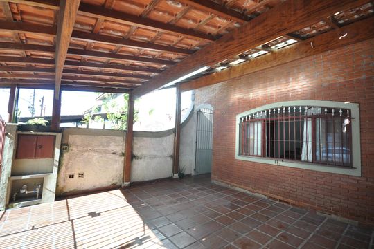 Garagem de casa à venda com 3 quartos, 156m² em Horto Florestal, São Paulo