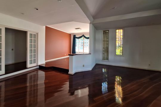 Casa de Condomínio à venda com 5 quartos, 350m² em Itaipu, Niterói