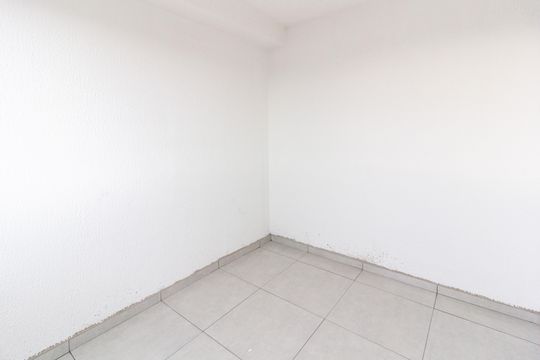 Quarto 1 de apartamento para alugar com 2 quartos, 35m² em Parque Novo Mundo, São Paulo