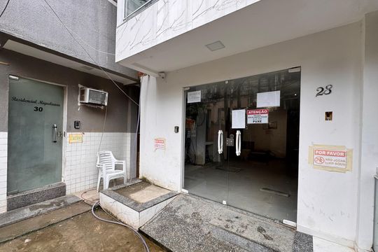 Fachada de kitnet/studio para alugar com 1 quarto, 23m² em Recreio dos Bandeirantes, Rio de Janeiro