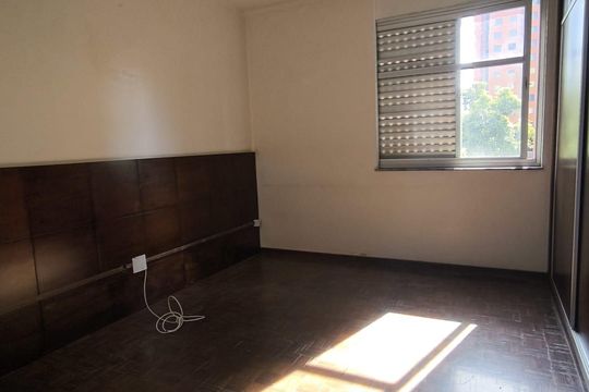 Apartamento à venda com 4 quartos, 250m² em Funcionários, Belo Horizonte