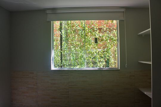 Sala Quarto de kitnet/studio para alugar com 1 quarto, 18m² em Duarte Silveira, Petrópolis