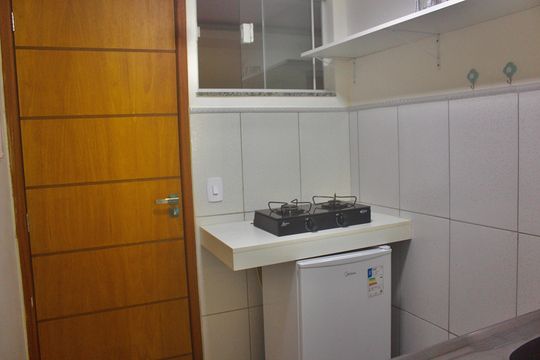 Cozinha de kitnet/studio para alugar com 1 quarto, 18m² em Duarte Silveira, Petrópolis