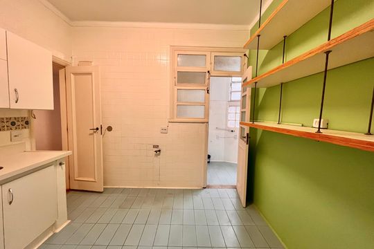 Cozinha de apartamento à venda com 3 quartos, 111m² em Copacabana, Rio de Janeiro
