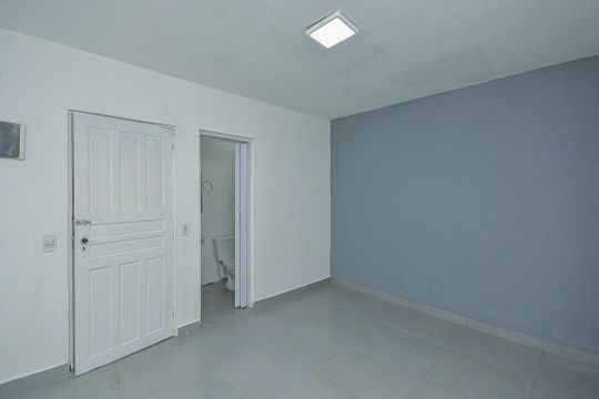 Quarto de casa para alugar com 1 quarto, 44m² em Cidade Dutra, São Paulo
