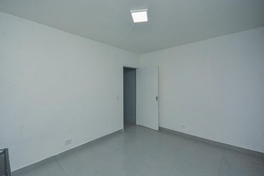 Sala/Cozinha de casa para alugar com 1 quarto, 44m² em Cidade Dutra, São Paulo