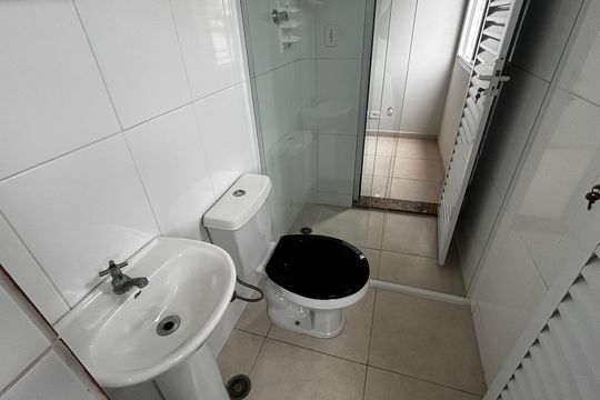 Banheiro da Suíte de apartamento para alugar com 1 quarto, 35m² em Centro, Santo André