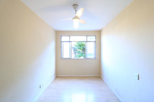 sala de apartamento para alugar com 2 quartos, 47m² em Cachambi, Rio de Janeiro