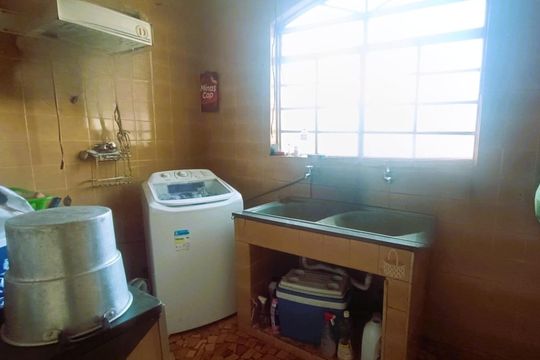 Cozinha de casa para alugar com 2 quartos, 120m² em Jardim Canada, Nova Lima
