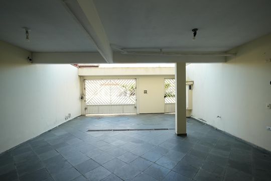 Garagem de apartamento à venda com 2 quartos, 56m² em Parque Marajoara, Santo André