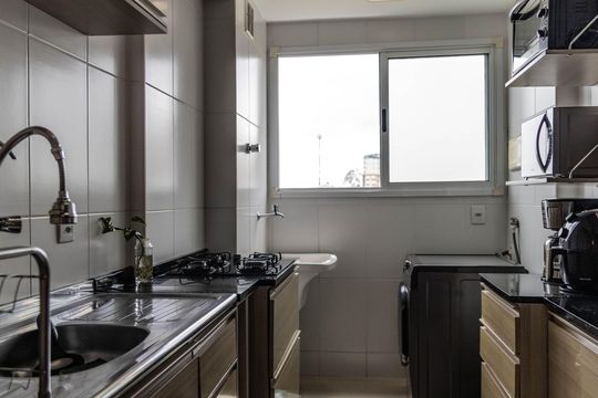 Cozinha de apartamento à venda com 2 quartos, 69m² em Buritis, Belo Horizonte