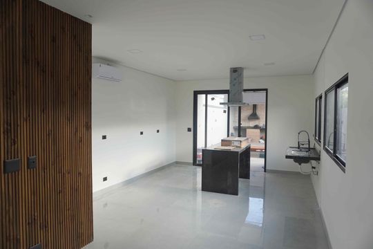 Sala e Cozinha de casa de condomínio à venda com 2 quartos, 131m² em Alphaville, Santana de Parnaíba