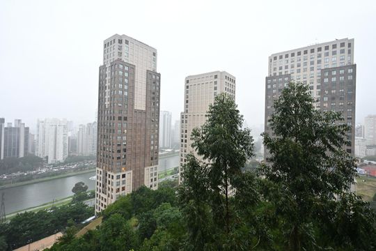 Vista do Quarto 2 de apartamento para alugar com 2 quartos, 40m² em Cidade Jardim, São Paulo