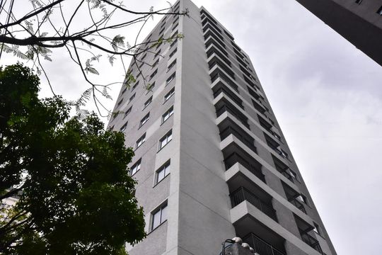 Fachada de apartamento para alugar com 1 quarto, 40m² em Cidade Jardim, São Paulo