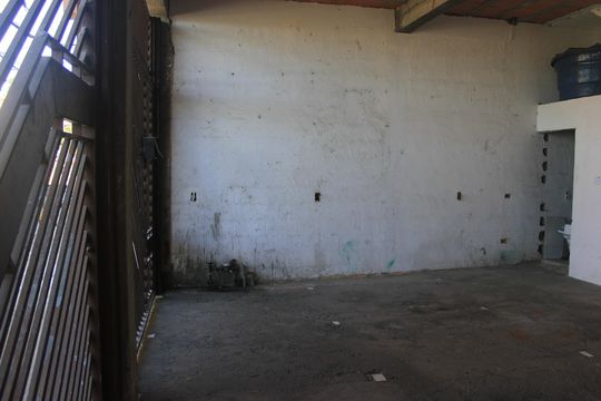 Garagem  de casa para alugar com 2 quartos, 120m² em Parque Primavera, Guarulhos