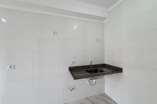 Cozinha de apartamento para alugar com 2 quartos, 60m² em São Domingos, São Paulo
