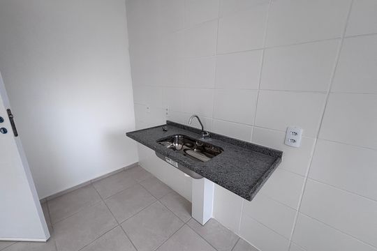 Cozinha de apartamento para alugar com 2 quartos, 55m² em Recreio dos Bandeirantes, Rio de Janeiro