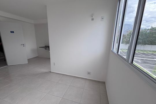 Sala de apartamento para alugar com 2 quartos, 55m² em Recreio dos Bandeirantes, Rio de Janeiro