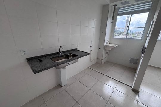 Cozinha de apartamento para alugar com 2 quartos, 55m² em Recreio dos Bandeirantes, Rio de Janeiro