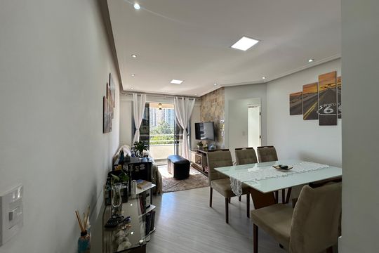 Apartamento à venda com 2 quartos, 66m² em Jardim Barueri, Barueri