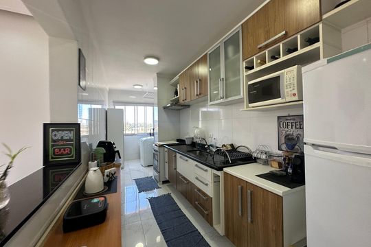 Cozinha de apartamento à venda com 2 quartos, 66m² em Jardim Barueri, Barueri