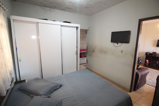 Quarto 1 de casa à venda com 2 quartos, 360m² em Pindorama, Belo Horizonte