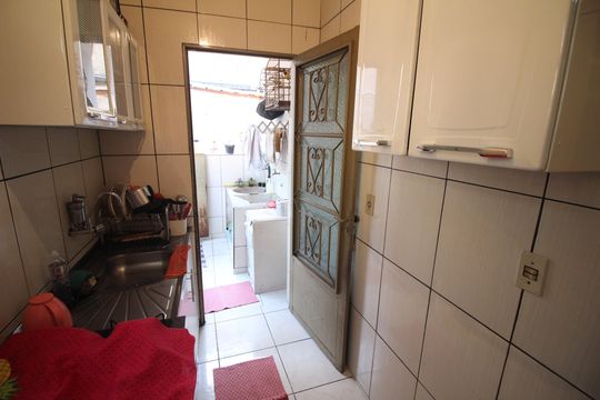 Cozinha de casa à venda com 2 quartos, 360m² em Pindorama, Belo Horizonte